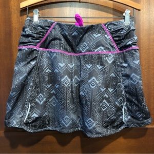 Athleta Stretchy Skort Size Medium